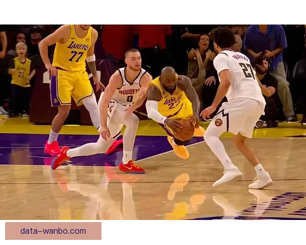 湖人关键时刻统治力爆棚四次绝杀铸就联盟第一防守强度惊人