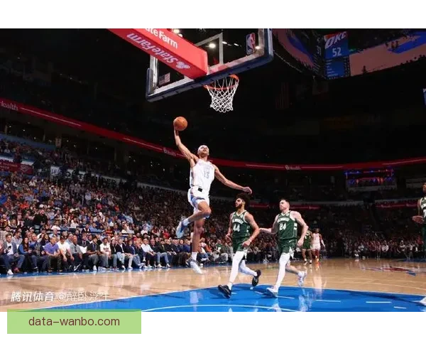 贝利三分轰33+9+7爵士大胜雄鹿终结四连败雄鹿近12场仅2胜