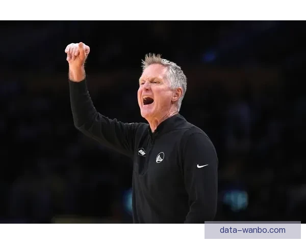 科尔透露库里将参加队内对抗赛 重点防守文班车对策已定